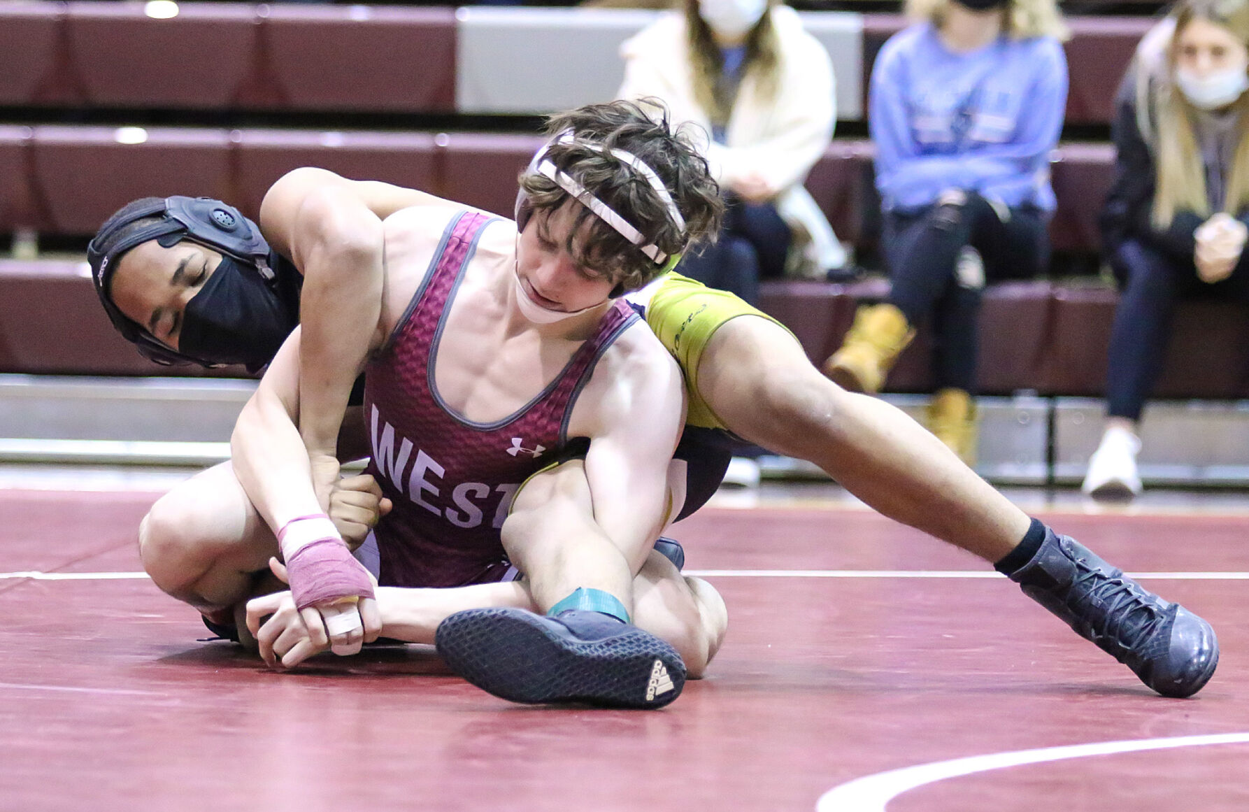 Class 2 District 3 boys wrestling tournament